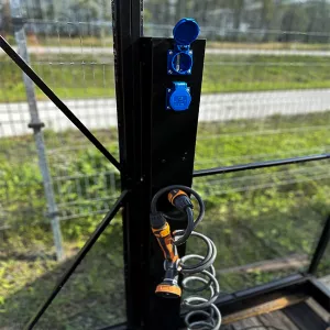 Moduł elektryczny z gniazdkami 220V i szybkozłączem wodnym – kompatybilny z ROA EHLB