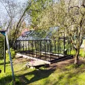 Szklarnia ROA Luxury EHLB 4.0, typu oranżeria, wykonana z ocynkowanej ogniowo stali i monolitycznego poliwęglanu, przezroczysta i bardzo odporna